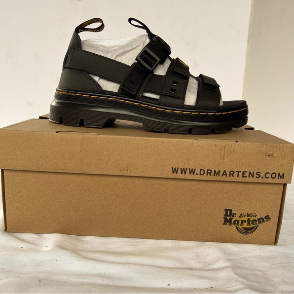 NIB DR MARTENS 8 PEARSON SANDAL - Picture 1 of 7